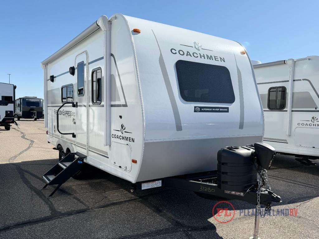 2026 Coachmen Rv Freedom Express Select 18SE in st. cloud MN