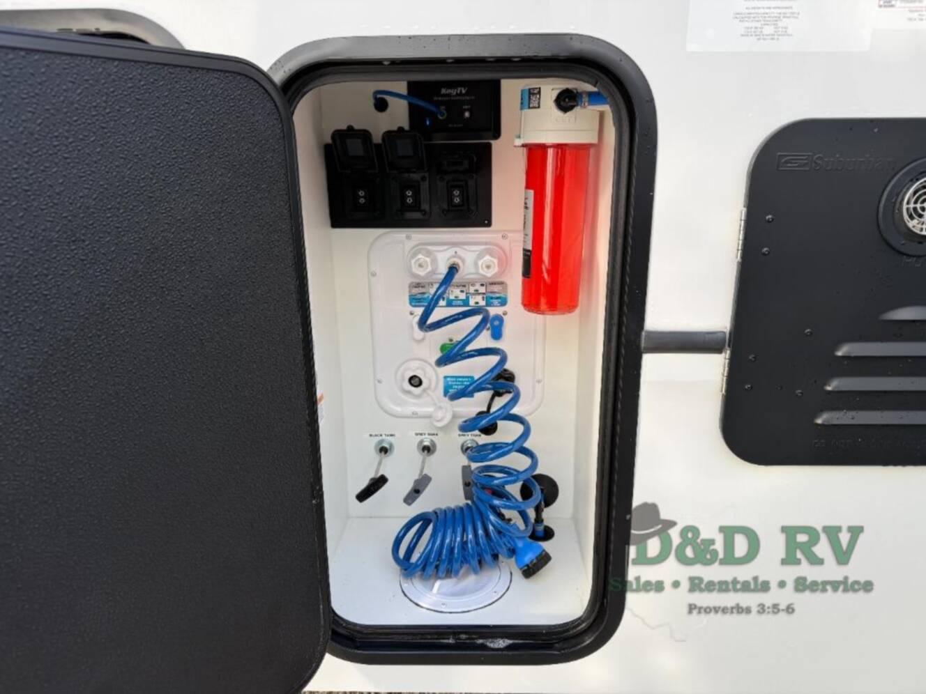 A photo of this 2026 Keystone Rv Alpine Avalanche Edition 338GK