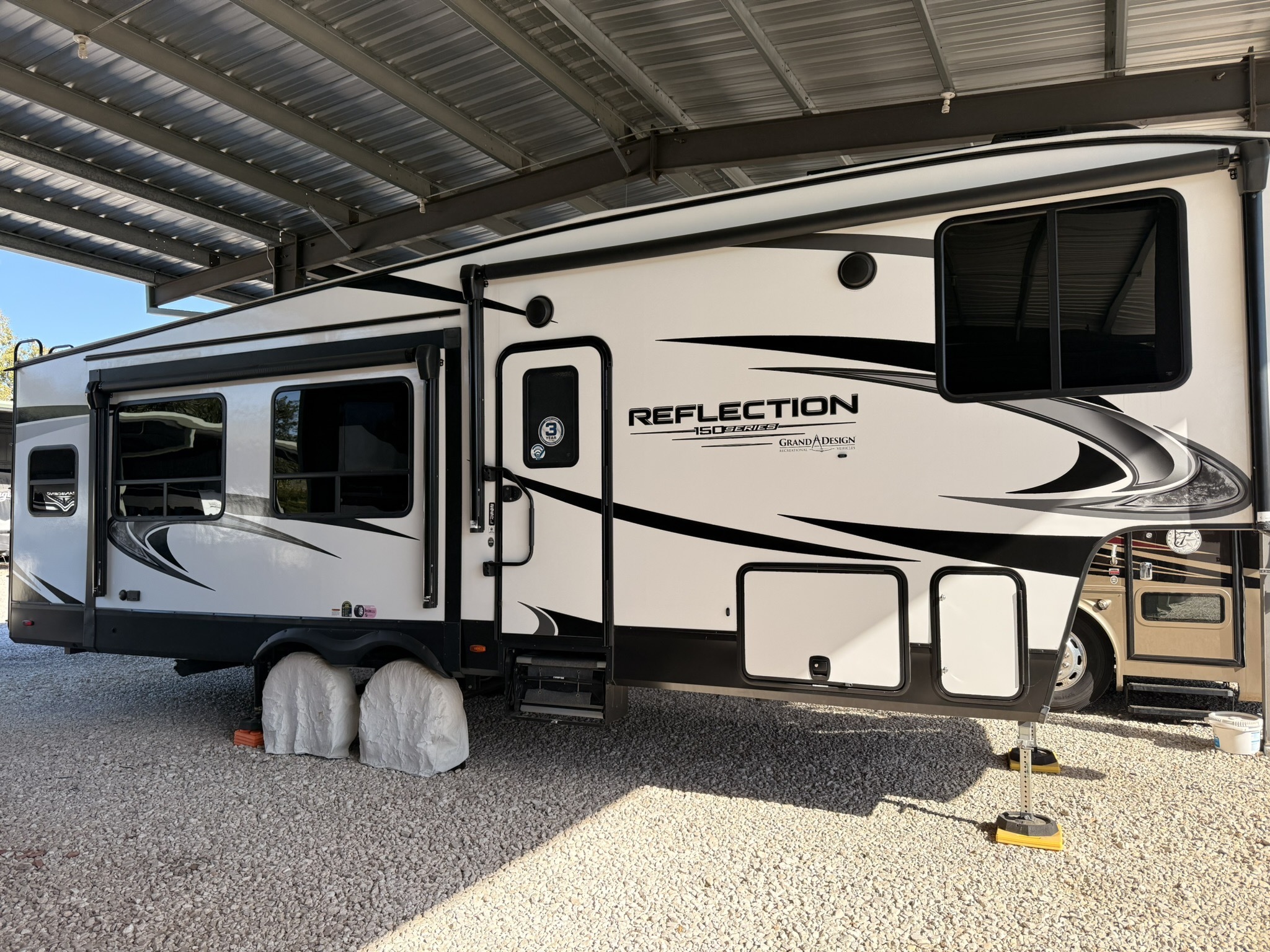 2022 Grand Design REFLECTION 150 SERIES 295RL in fulshear TX