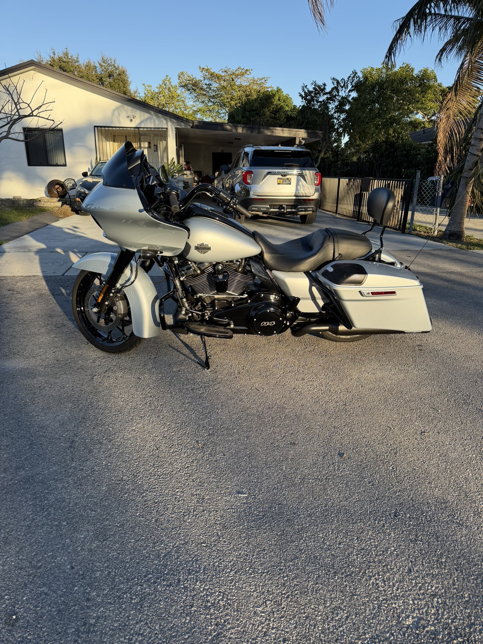 Used Silver Harley-Davidson Road Glide Special Motorcycles For