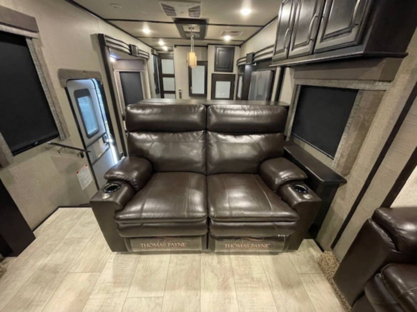 A photo of this 2018 Grand Design Momentum 376TH