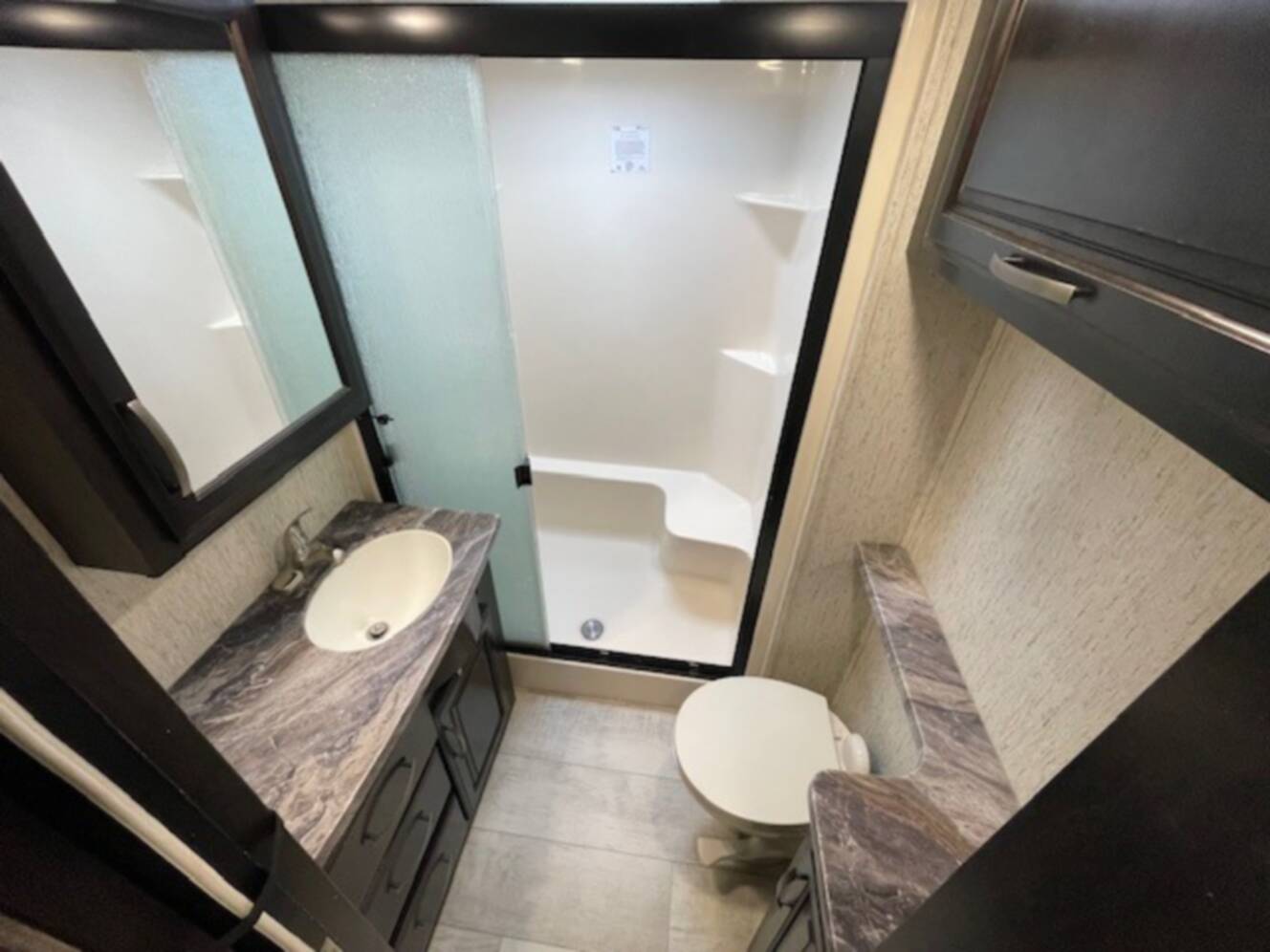 A photo of this 2018 Grand Design Momentum 376TH