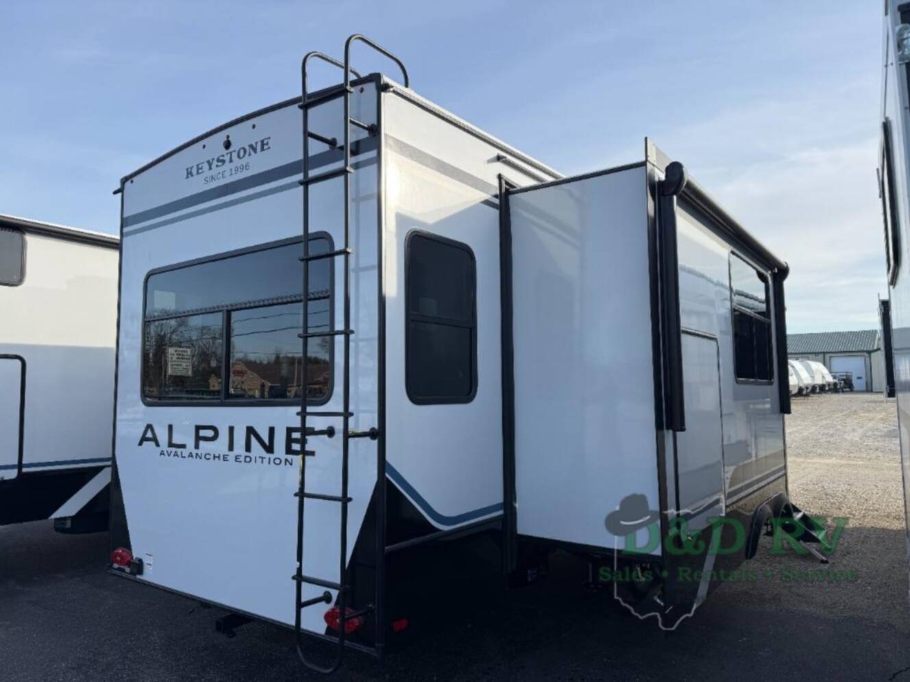 A photo of this 2026 Keystone Rv Alpine Avalanche Edition 338GK
