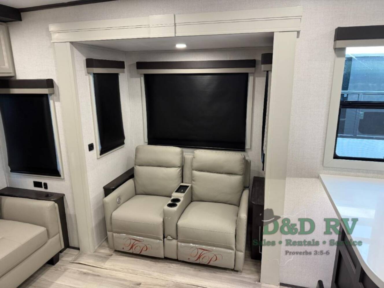 A photo of this 2026 Keystone Rv Alpine Avalanche Edition 338GK