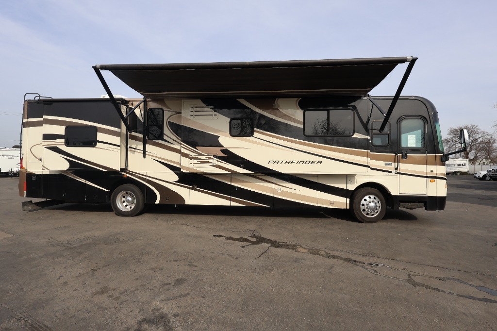 2011 Coachmen Rv Sportscoach Pathfinder 406QS in rocklin CA