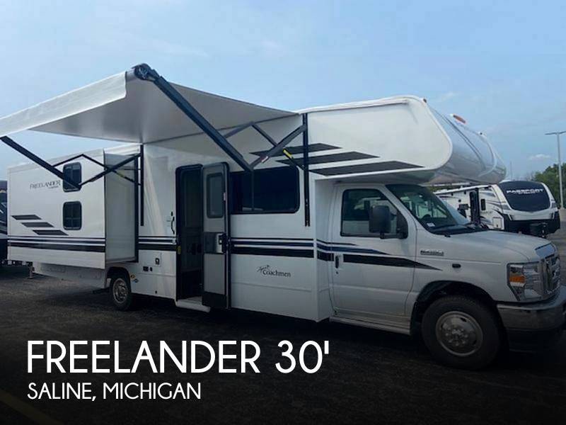 2021 Coachmen Freelander Premier 30BH in saline MI