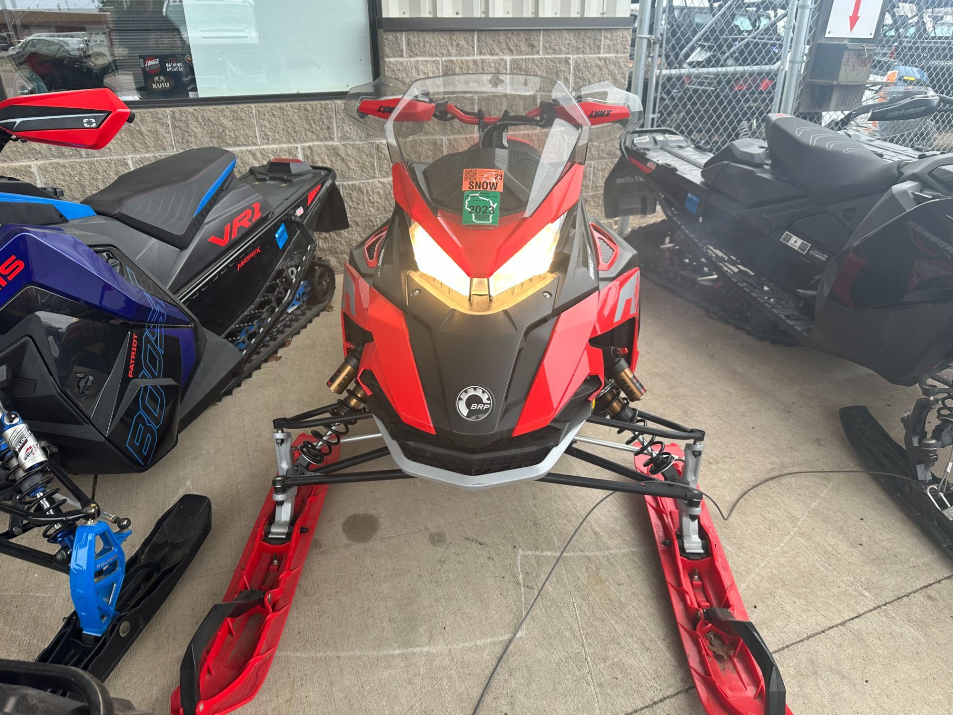 2022 Lynx RAVE RE 850 E-TEC Ice Ripper XT 1.5 M.S./E.S. in antigo WI