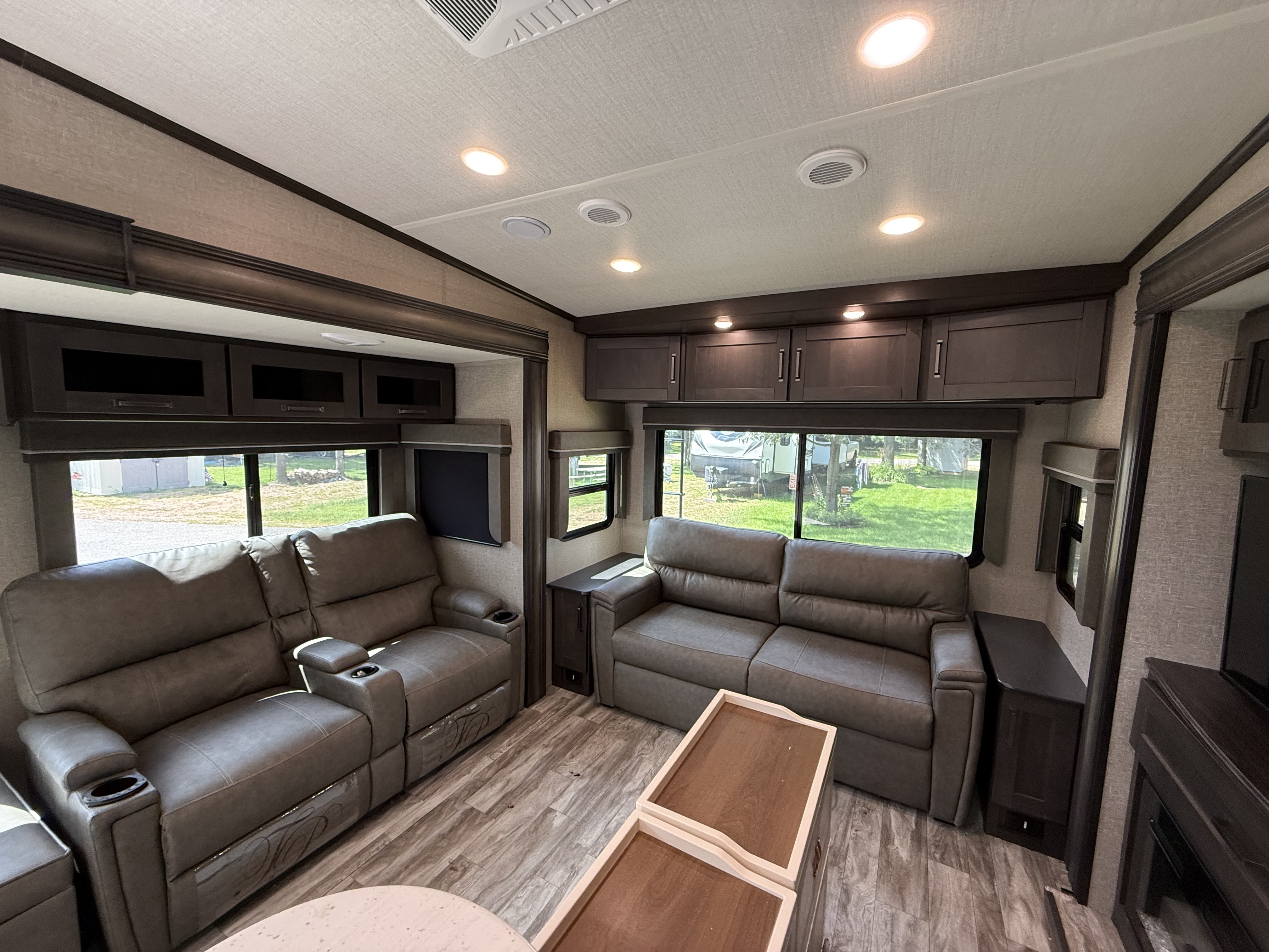 2022 Grand Design REFLECTION 337RLS in plover WI
