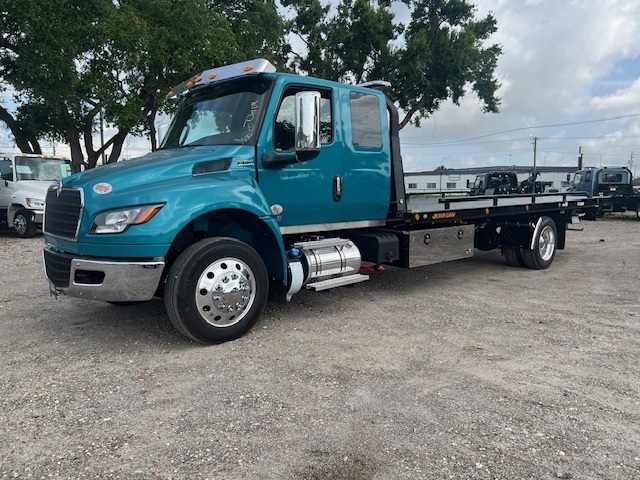 2026 INTERNATIONAL MV607 in Fort Pierce, FL
