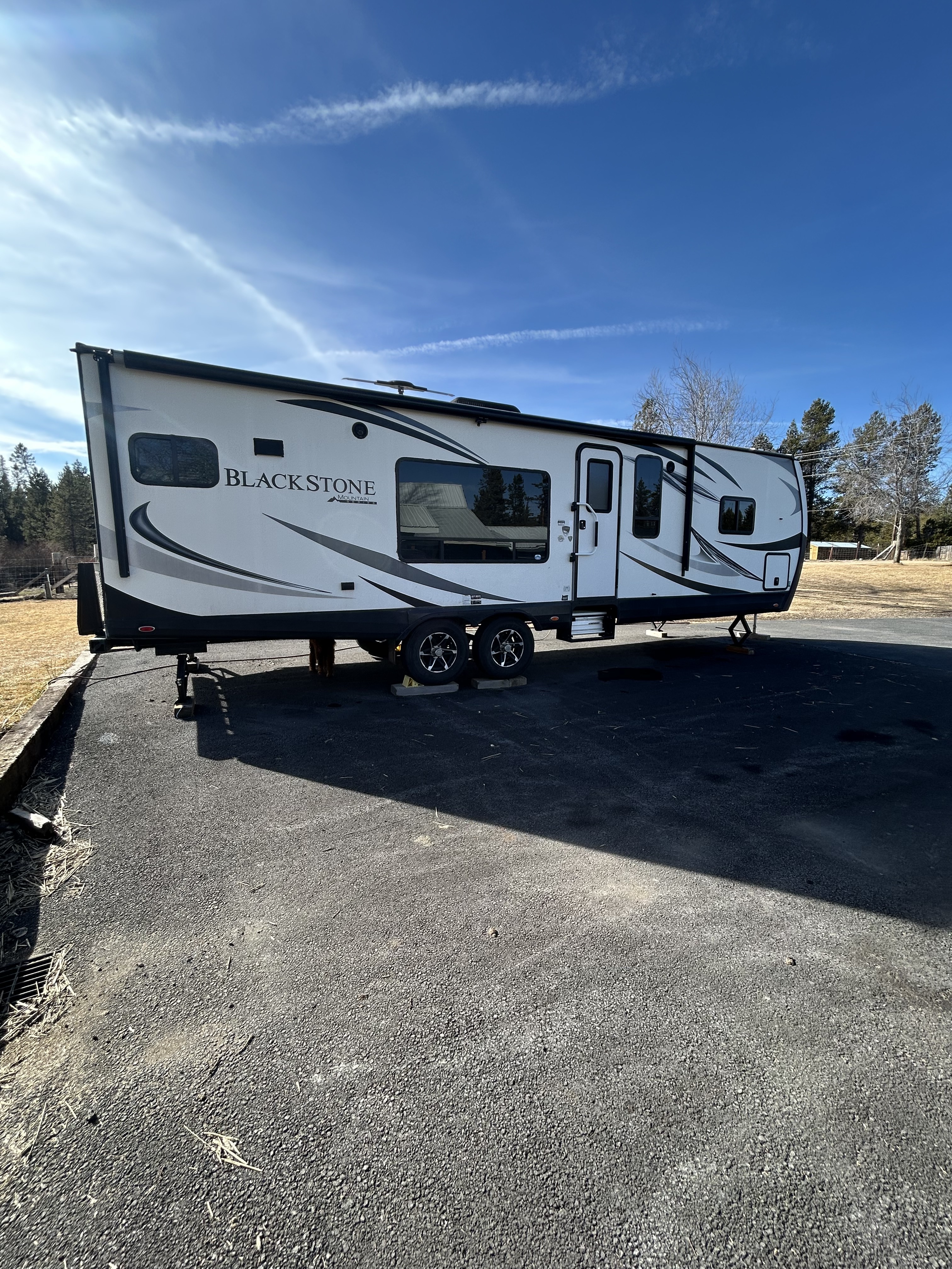 Used Outdoors RV Manufacturing RVs For Sale near Redmond, OR - RV Trader
