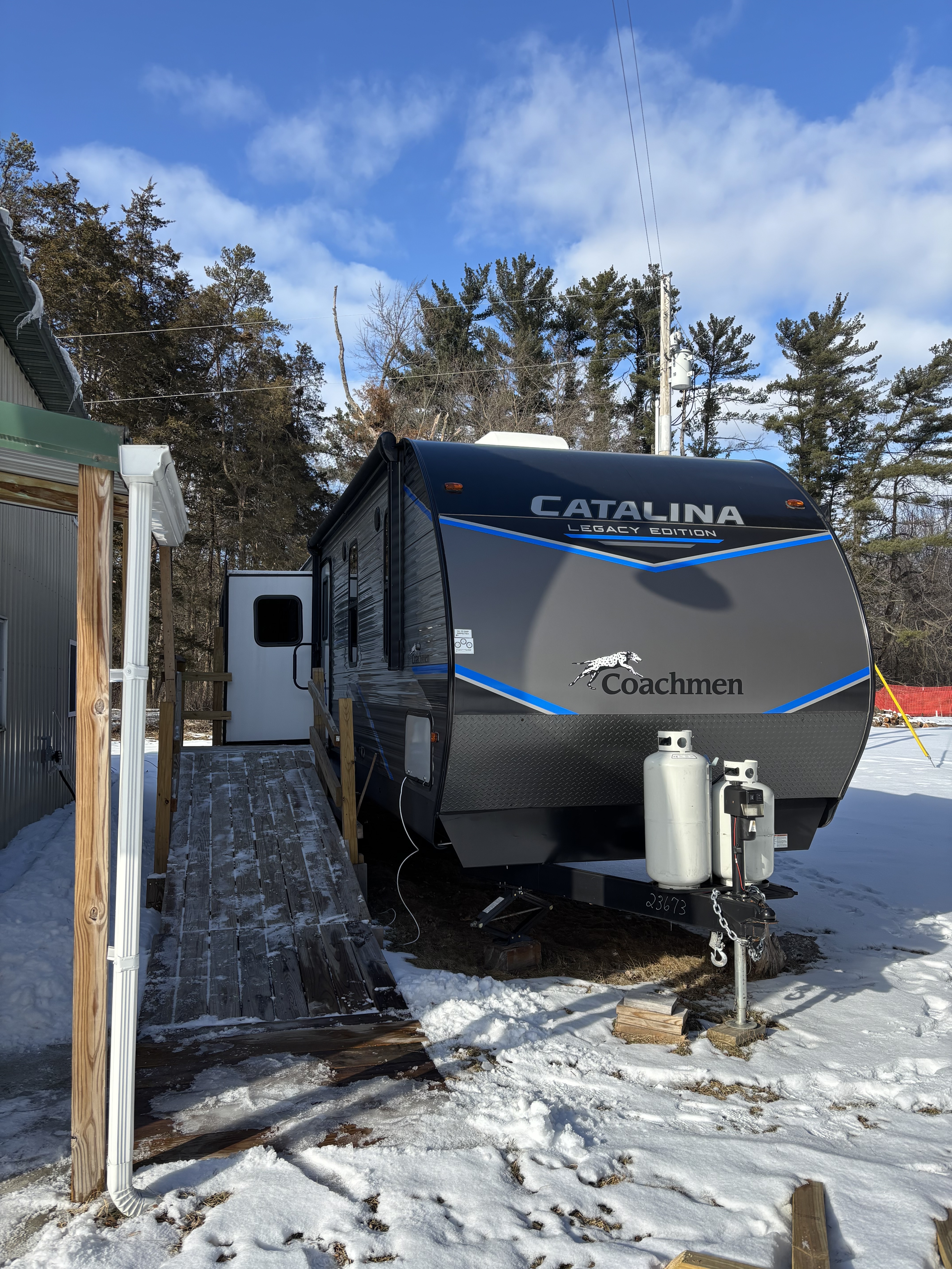 2022 Coachmen CATALINA LEGACY 343BHTS in beloit WI