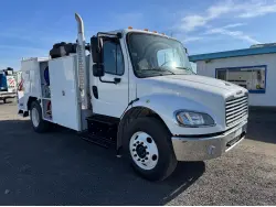 2017 FREIGHTLINER M2