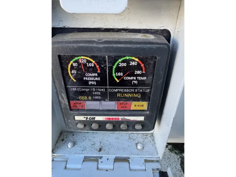 2017 FREIGHTLINER M2