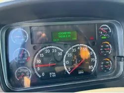 2017 FREIGHTLINER M2