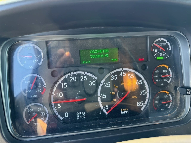 2017 FREIGHTLINER M2