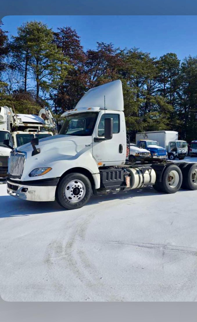2019 INTERNATIONAL Lt625 in Fincastle, VA