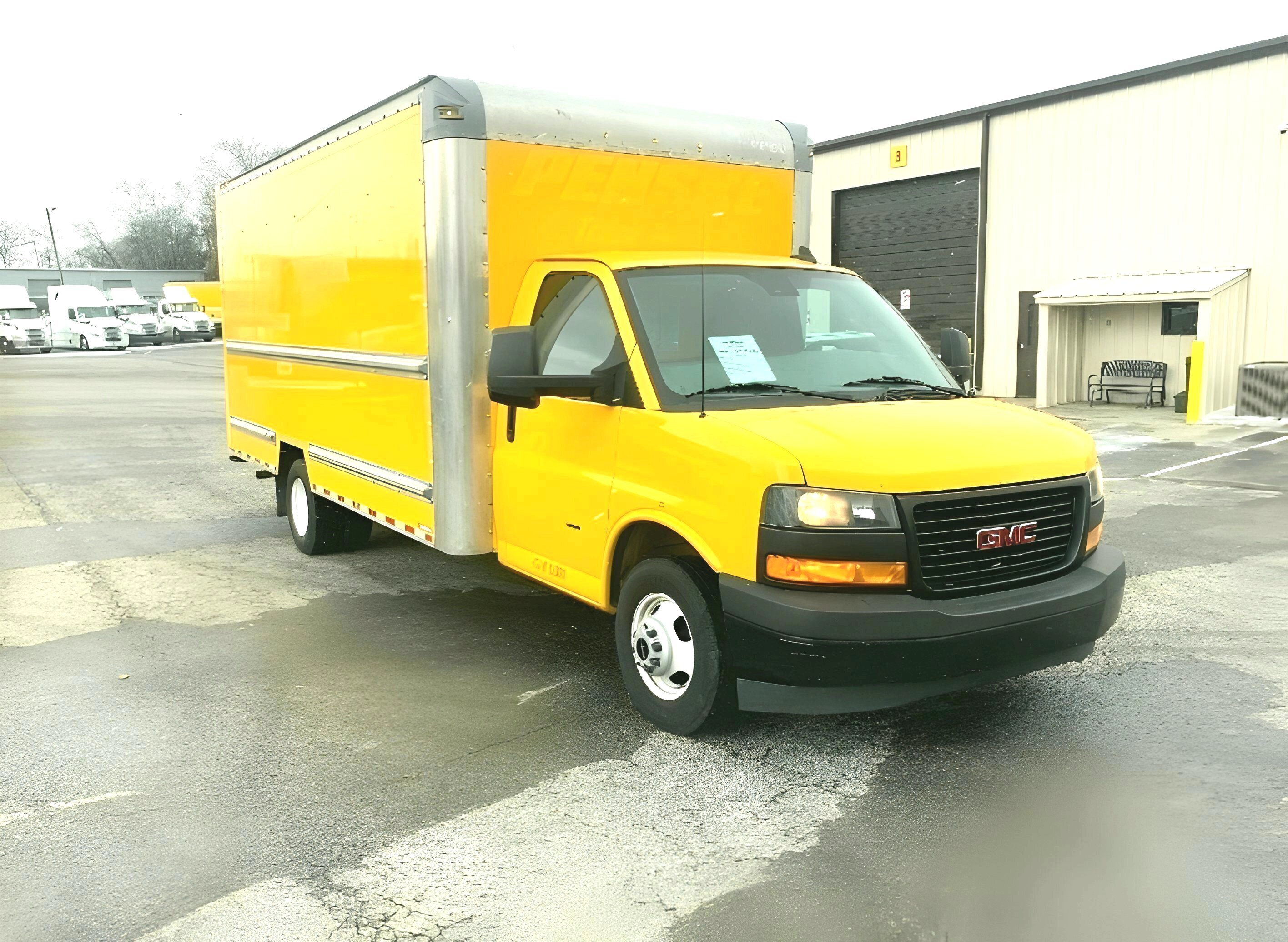 2021 GMC SAVANA in Mount Juliet, TN