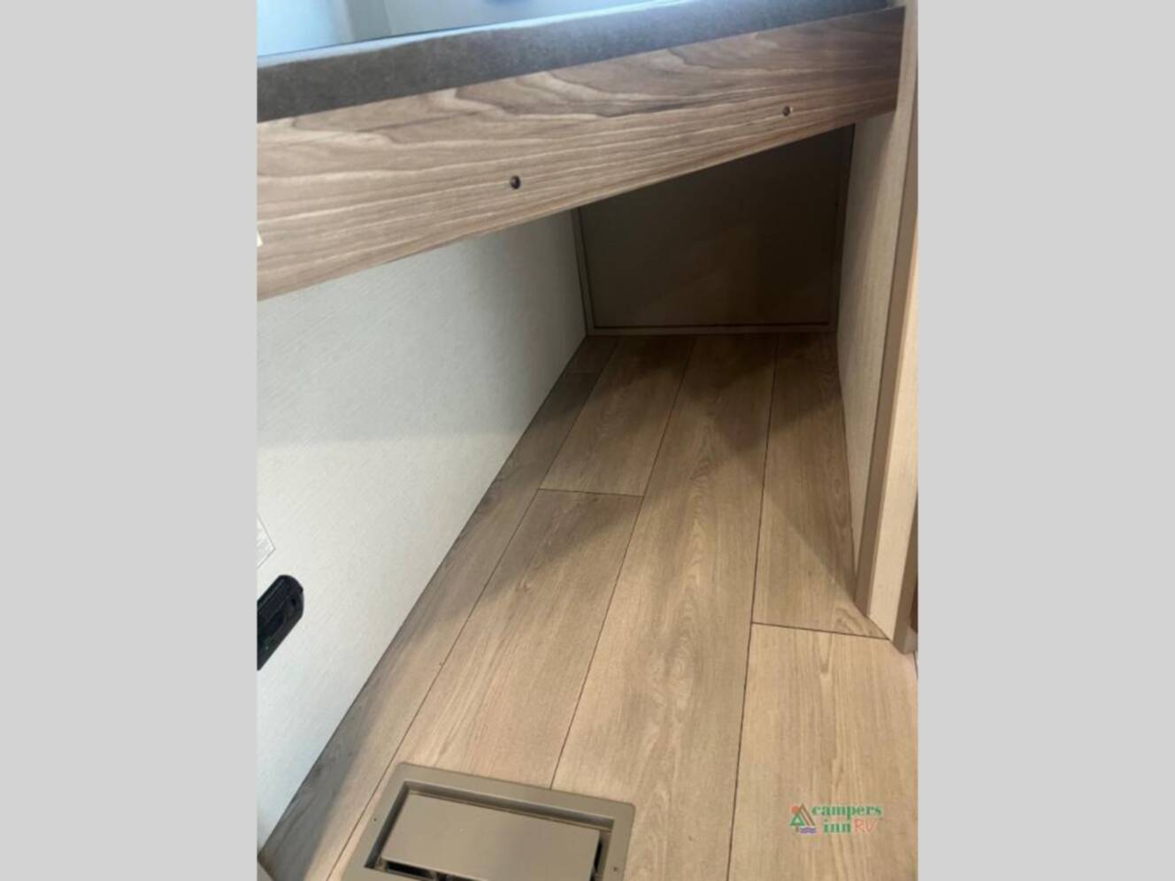 A photo of this 2026 Kz Connect SE C241BHKSE