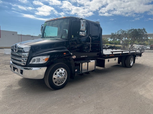 2026 HINO HINO L6 in Fort Pierce, FL