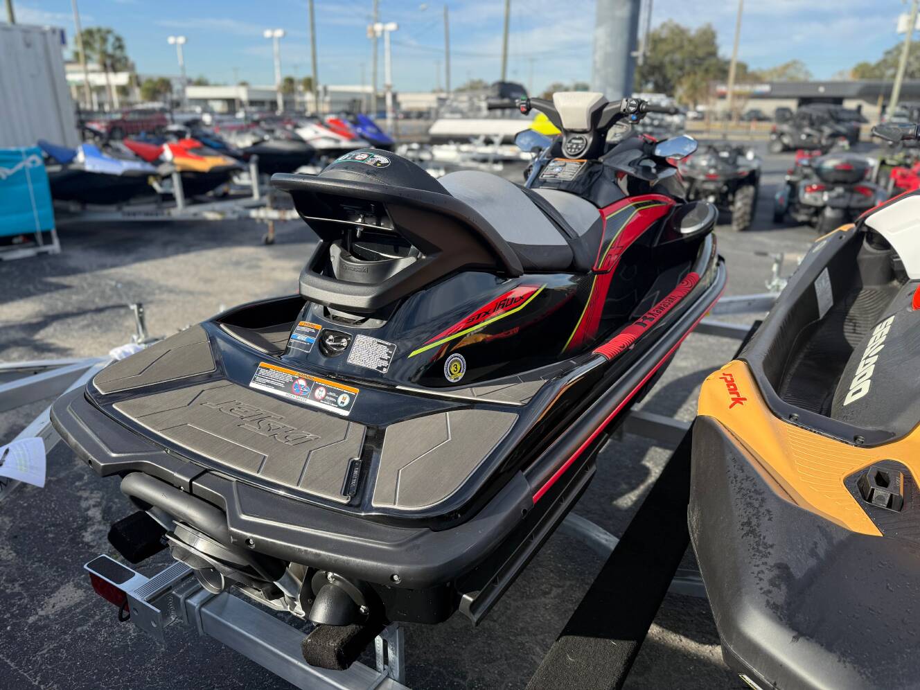 A photo of this 2025 Kawasaki Ultra 160LX
