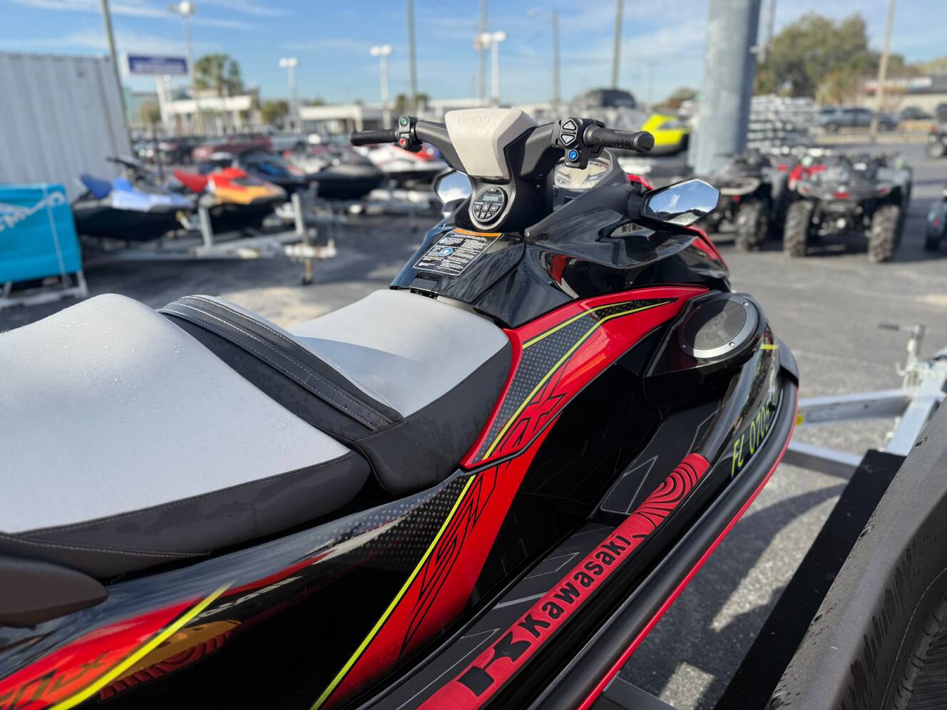 A photo of this 2025 Kawasaki Ultra 160LX