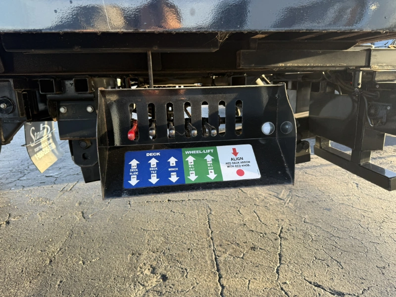 2024 FORD F650
