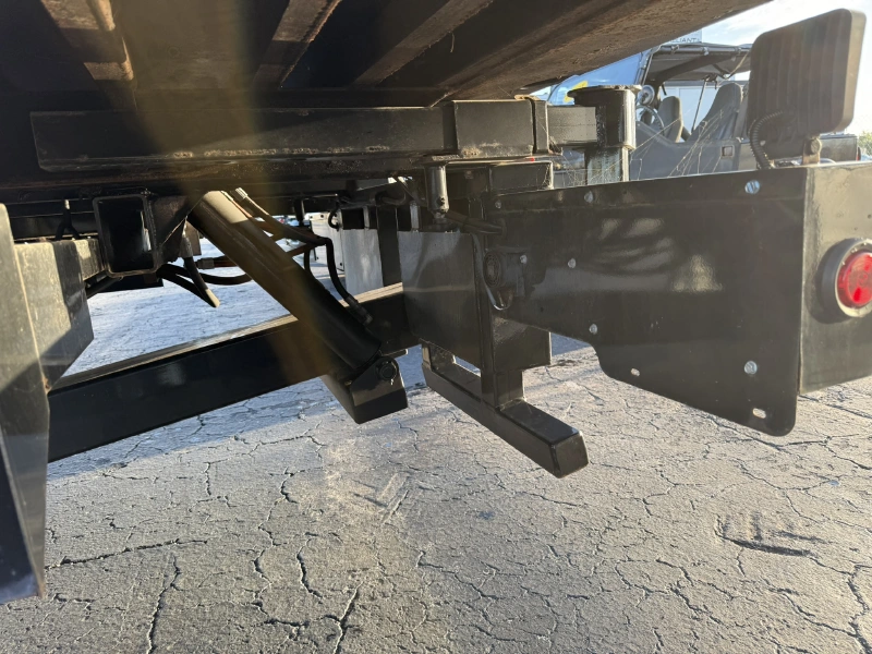 2024 FORD F650
