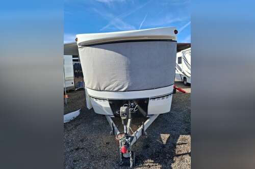 2020 Intech SOL HORIZON ROVER in golden CO