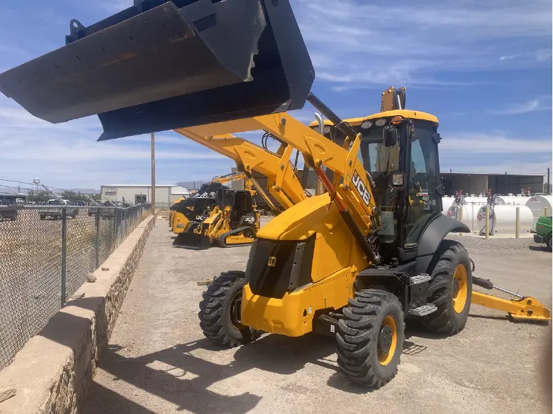 2023 JCB 3CX 15