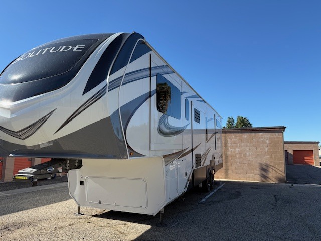 2021 Grand Design SOLITUDE 346FLS in simi valley CA