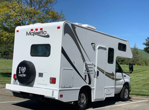 2022 Thor Motor Coach 19G in long beach CA