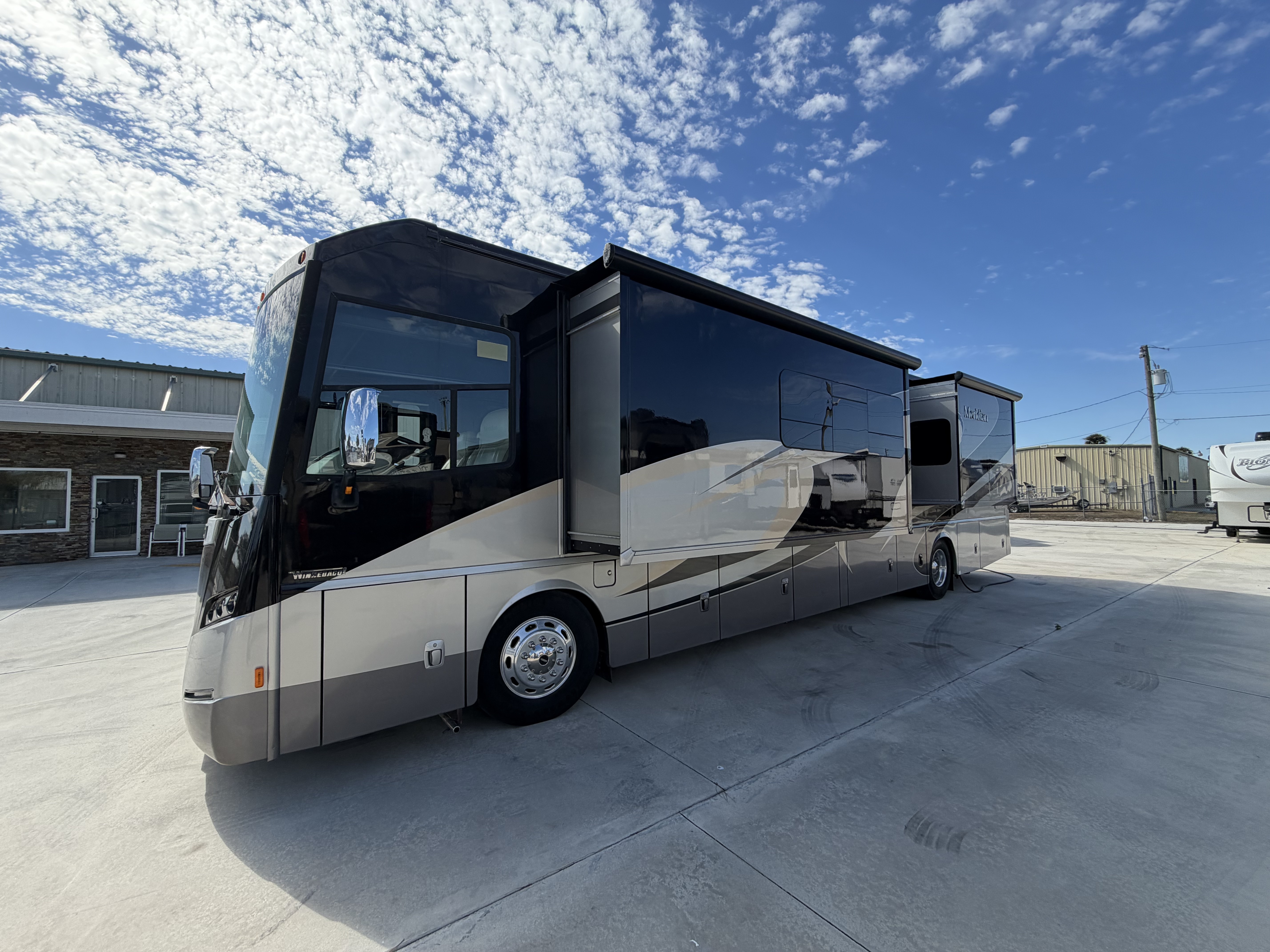 2016 Itasca MERIDIAN 40R in okeechobee FL