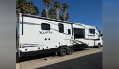 2021 Grand Design SOLITUDE 346FLS RV