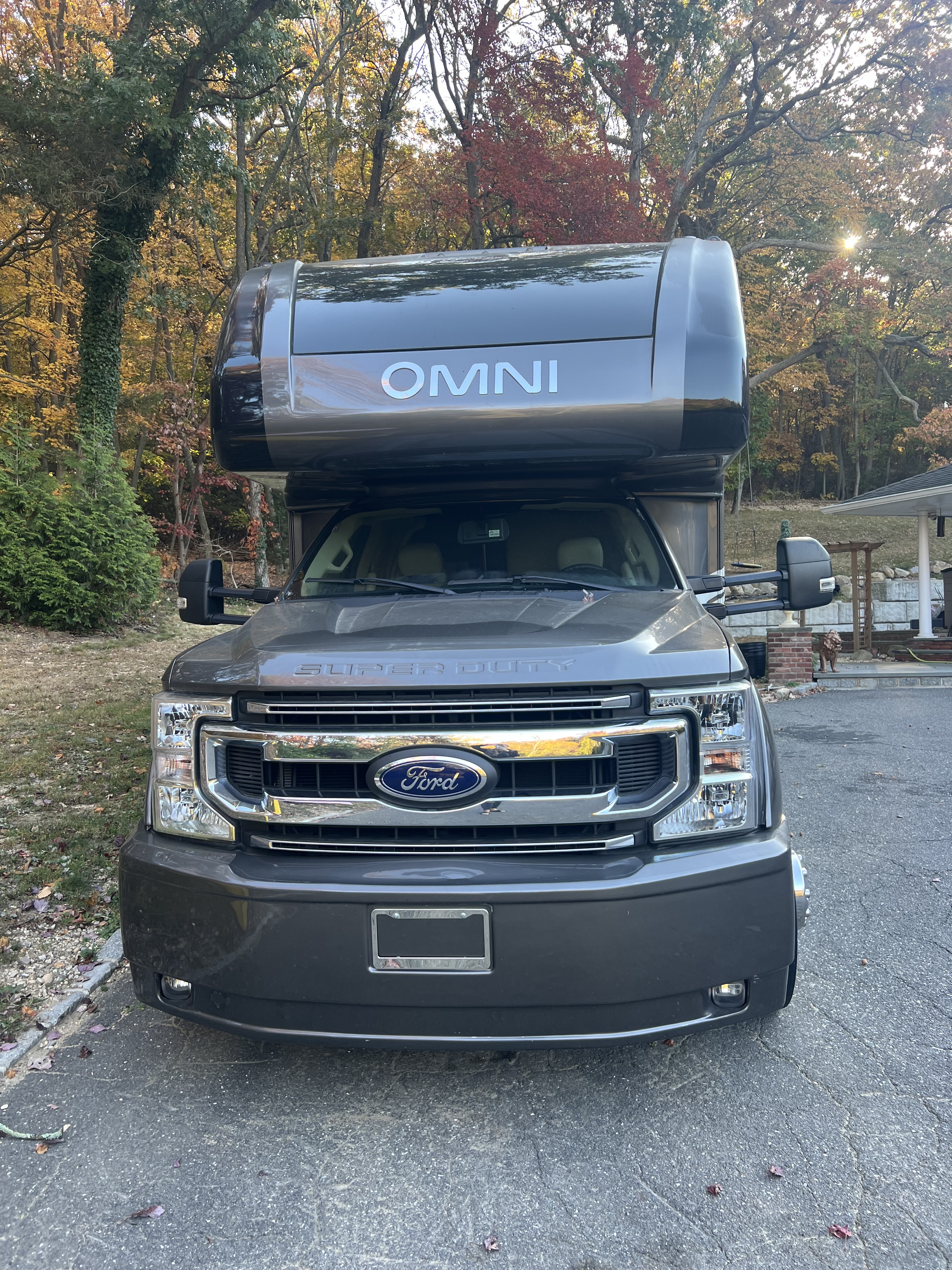 2021 Thor Motor Coach OMNI RB34 in cold spring harbor NY