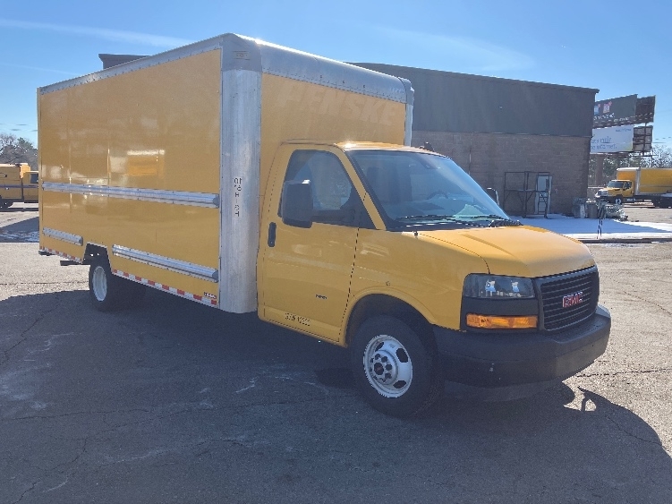 2021 GMC SAVANA in Hot Springs, AR