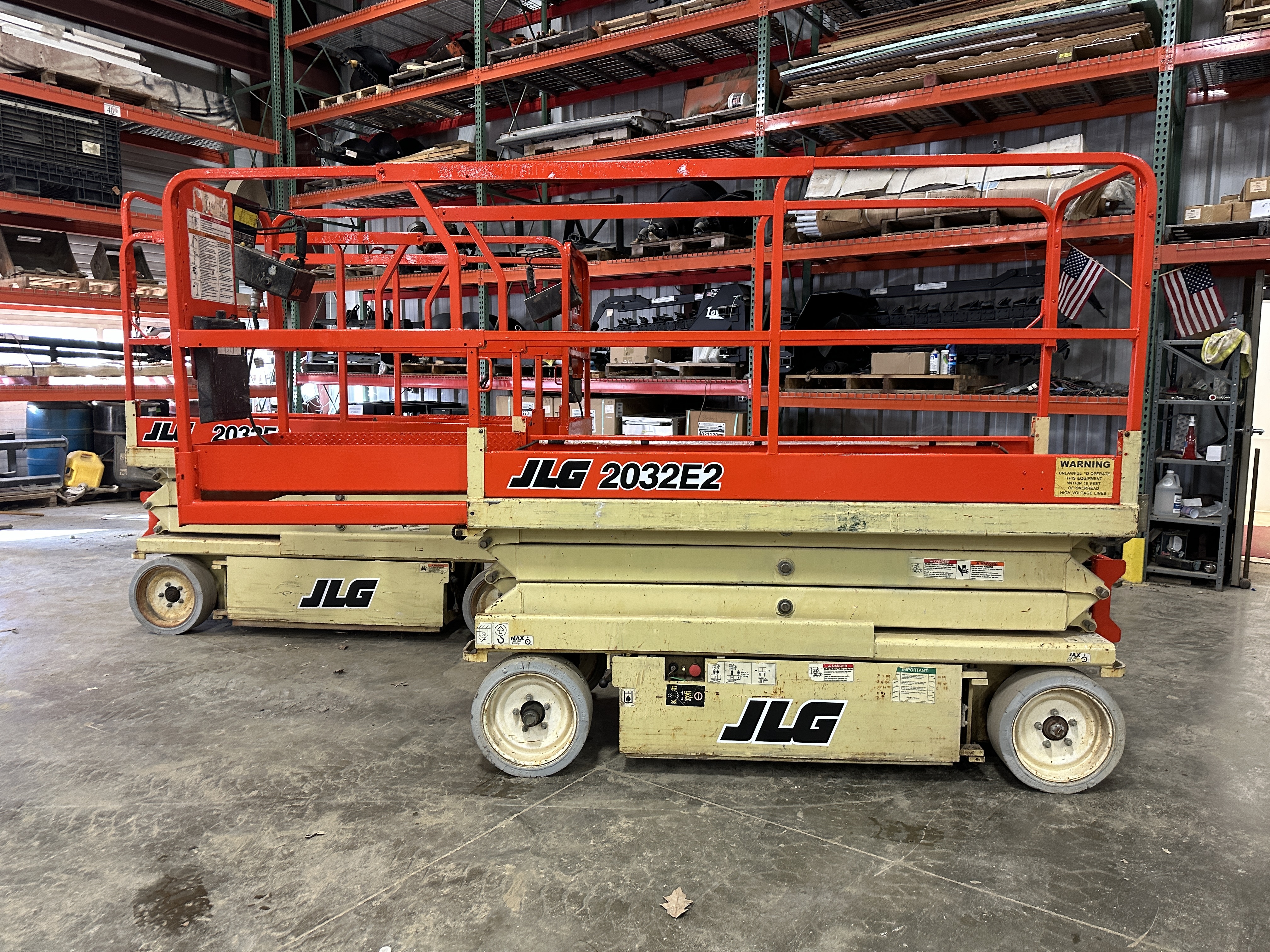 2000 JLG 2032E2 in Sarver, PA