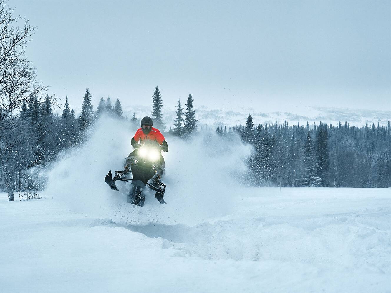 A photo of this 2026 Lynx Rave RE 850 E-TEC Turbo R w/ WIS Ice Ripper XT 1.5 SHO