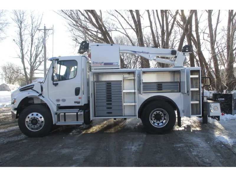 2025 FREIGHTLINER BUSINESS CLASS M2 106