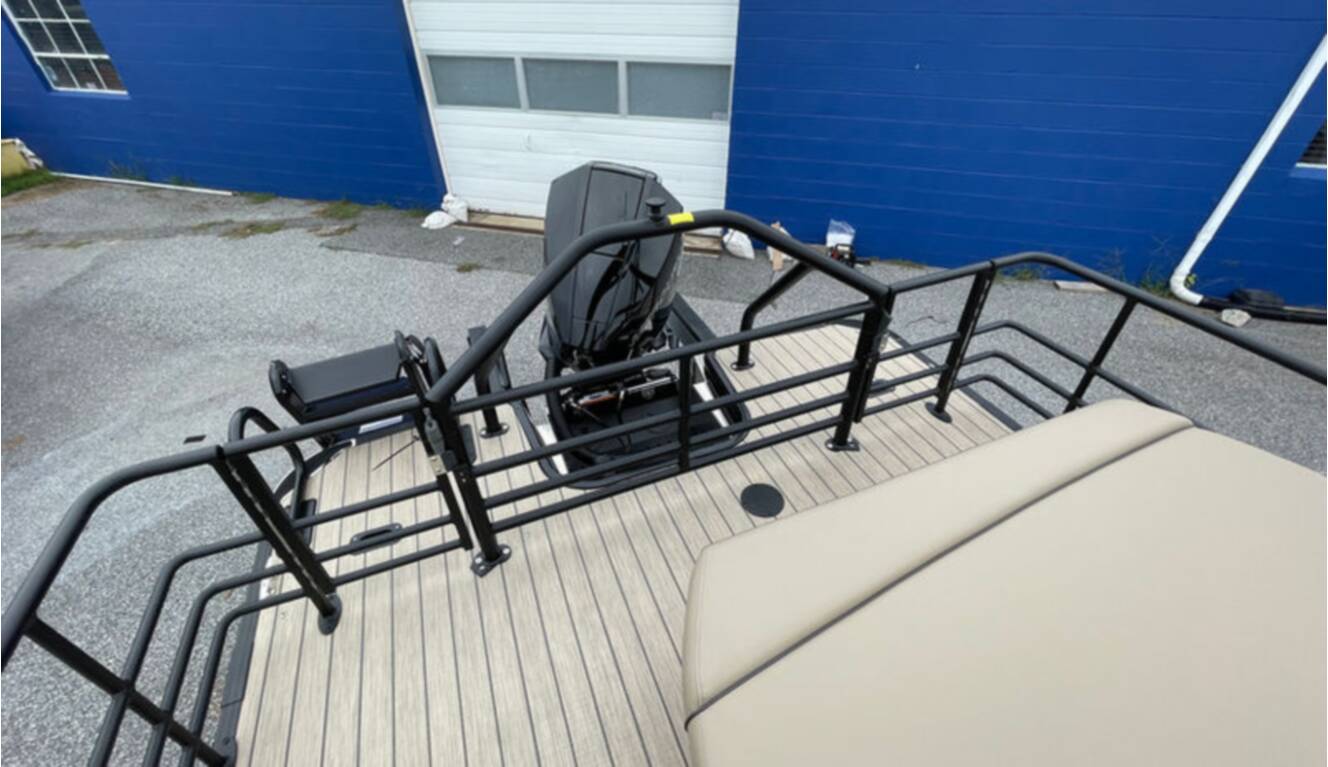 A photo of this 2026 Starcraft EXS-5 QDH