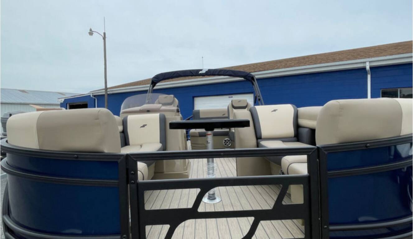 A photo of this 2026 Starcraft EXS-5 QDH