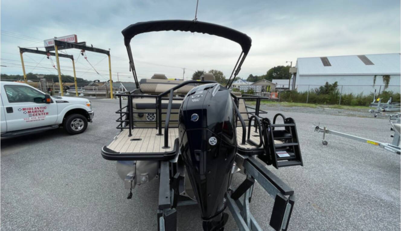 A photo of this 2026 Starcraft EXS-5 QDH