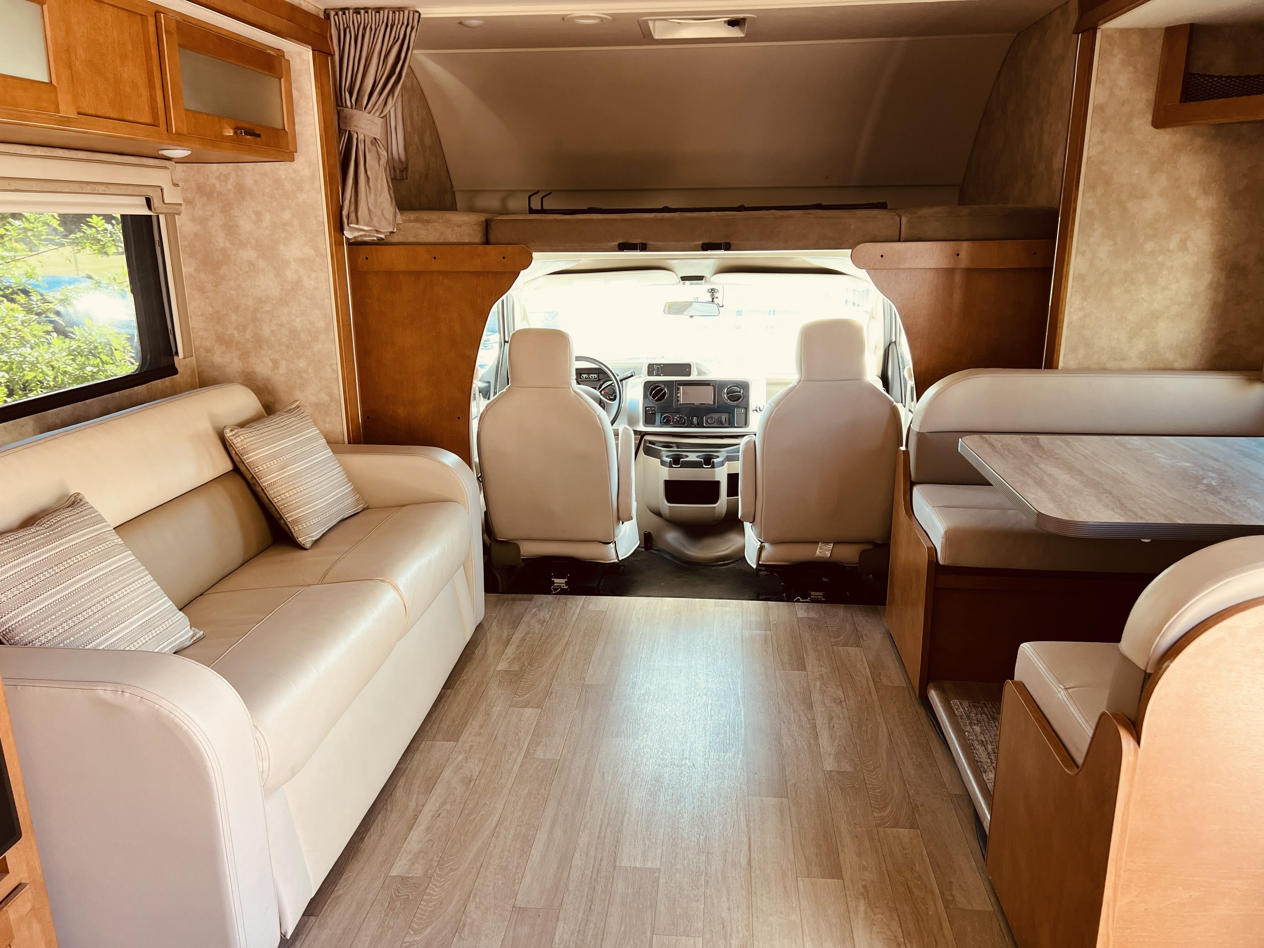 2018 Winnebago SPIRIT 31D in mesa AZ