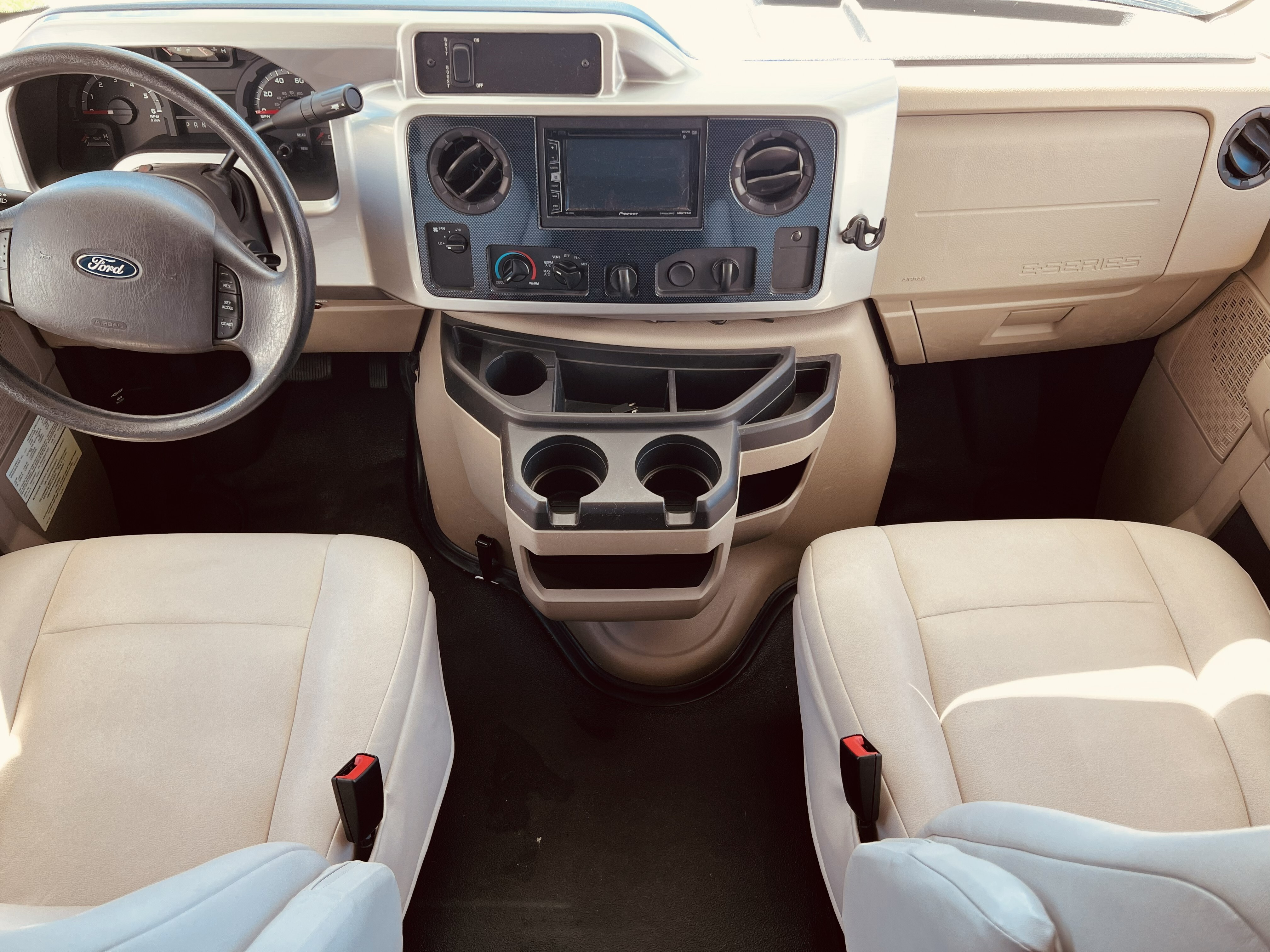 2018 Winnebago SPIRIT 31D in mesa AZ