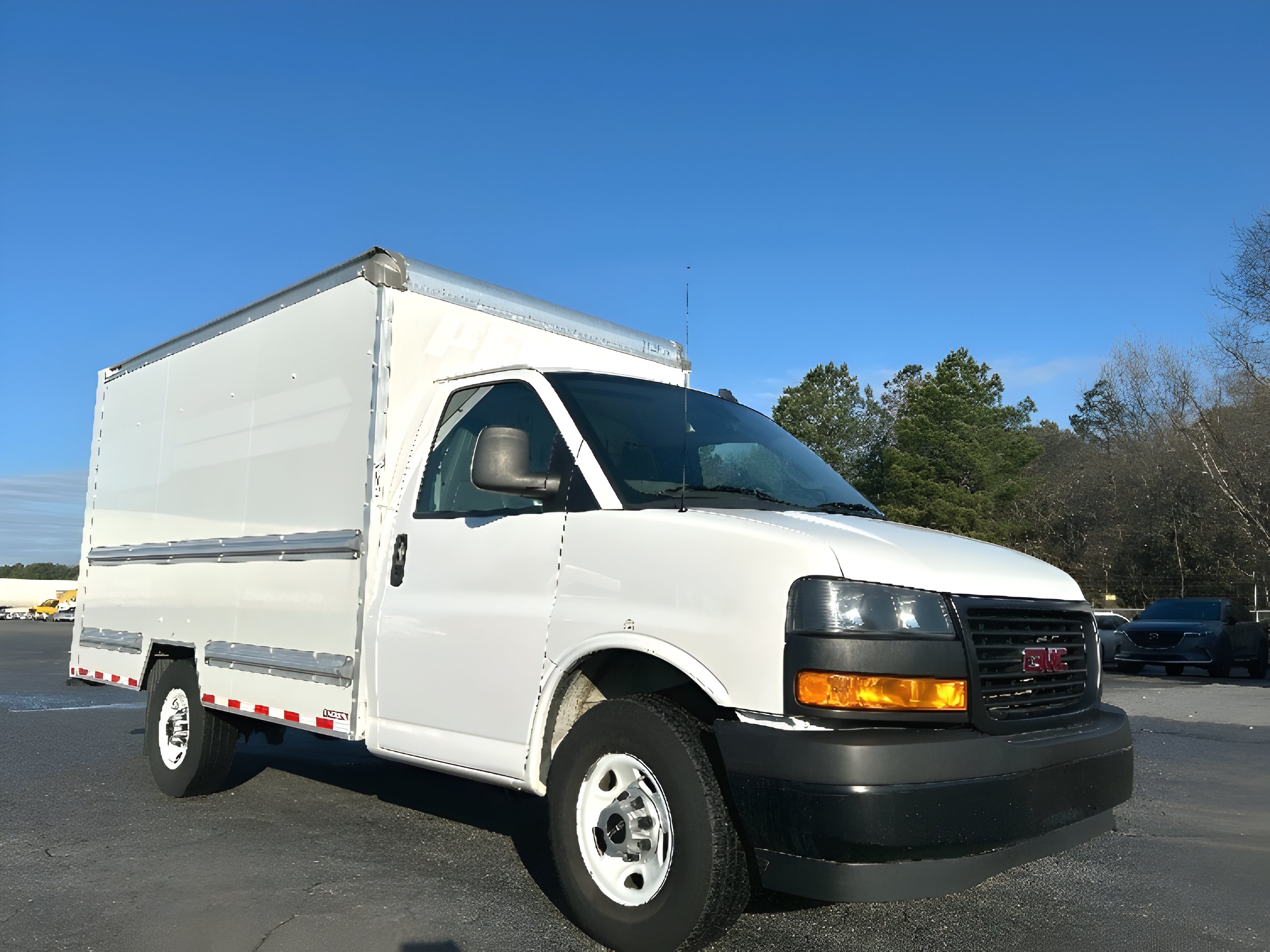 2021 GMC SAVANA in Little Rock, AR