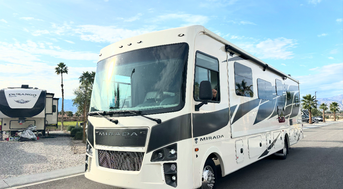 2023 Coachmen MIRADA 35ES RV