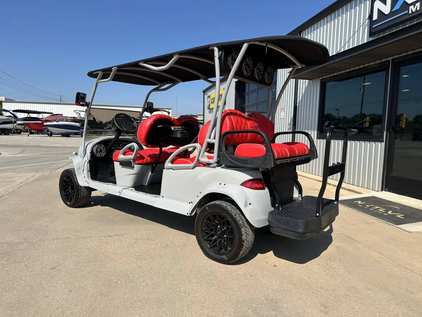 2022 Club Car ONWARD 6P LIFTED GAS LIFTED 6 PASSENGER GAS in cottonwood shores TX