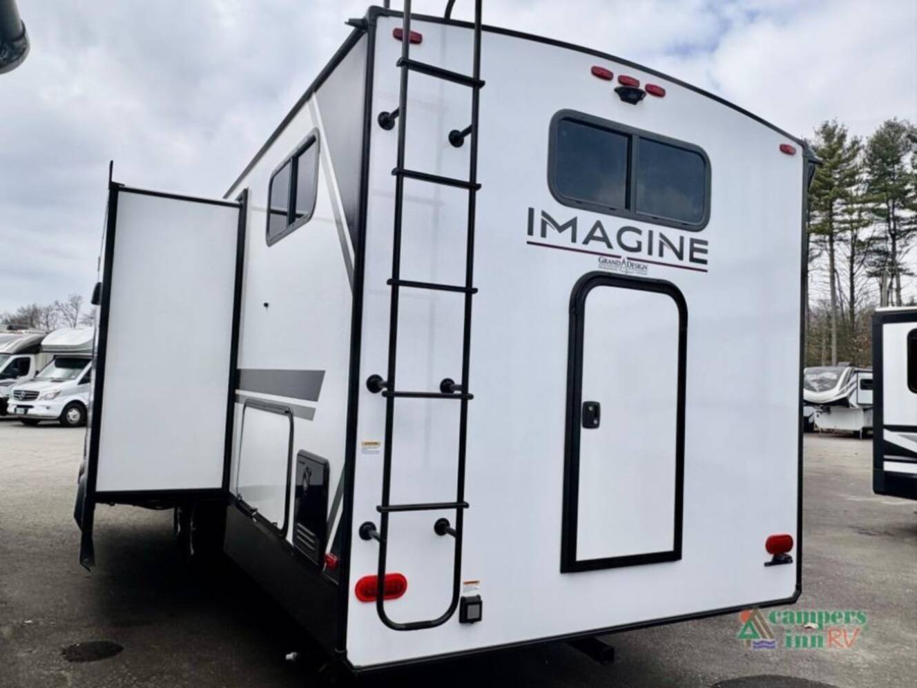 A photo of this 2026 Grand Design Imagine 3210BH