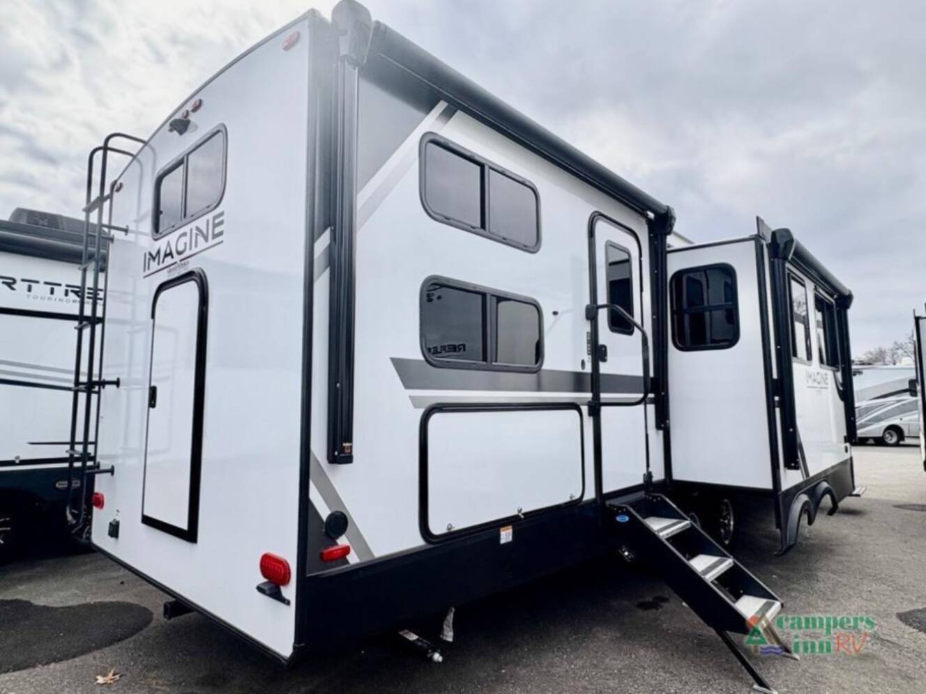 A photo of this 2026 Grand Design Imagine 3210BH