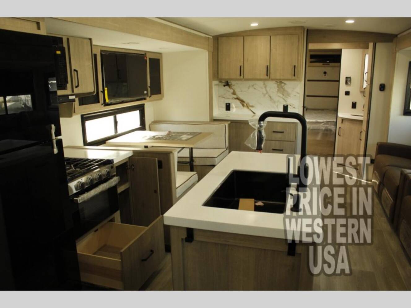 A photo of this 2026 Grand Design Imagine 3210BH