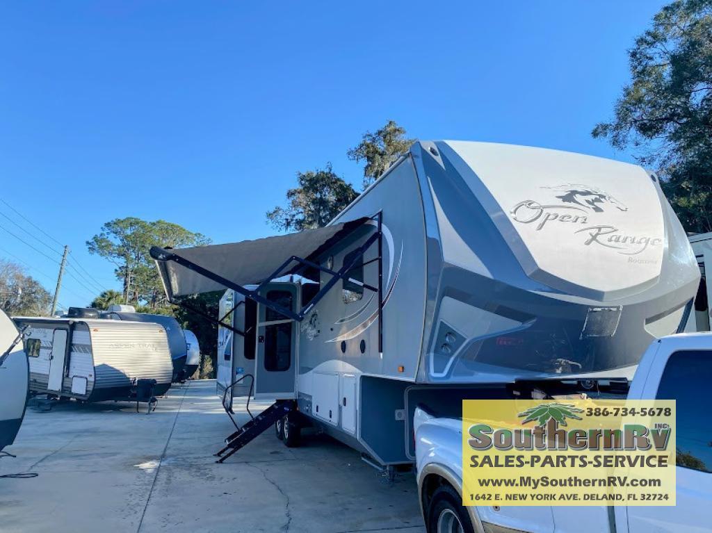 Used 2017 Highland Ridge RV Open Range Roamer RF347RES For Sale in